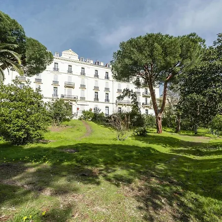 Sublime Fully Renovated One Bedroom With Sea View Appartement